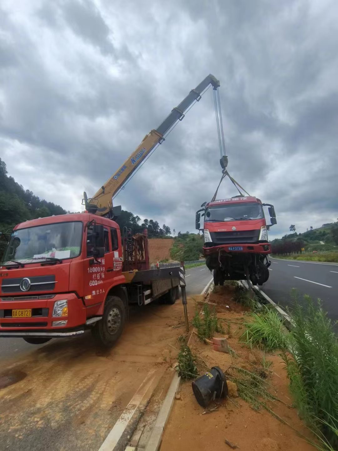 独山子区吊车出租公司在日常生活中对吊车要怎样检查