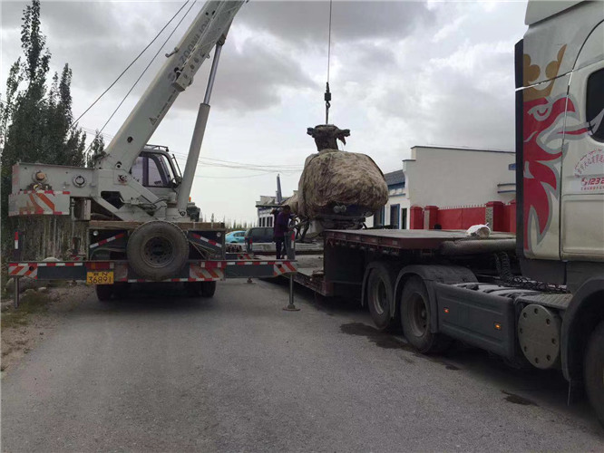 独山子区狭窄场地（如小区、车间）适合用哪种吊车？